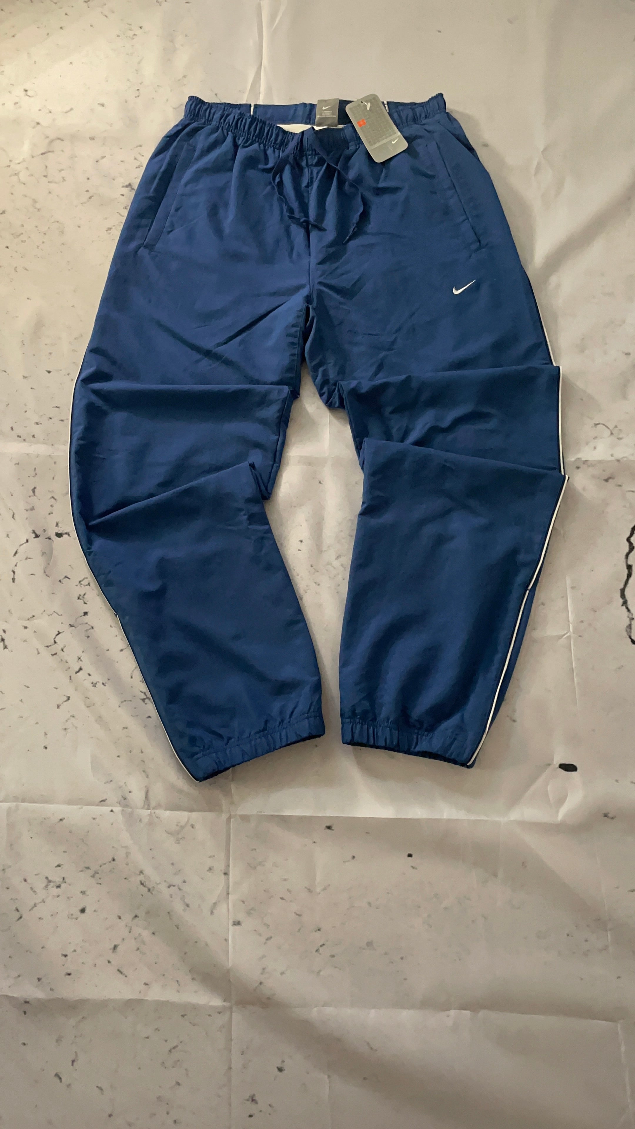 Nike Trackpant L Blau